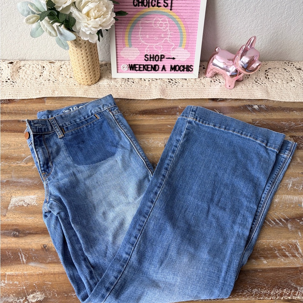 GAP 1969 Boyfriend Flare Jeans